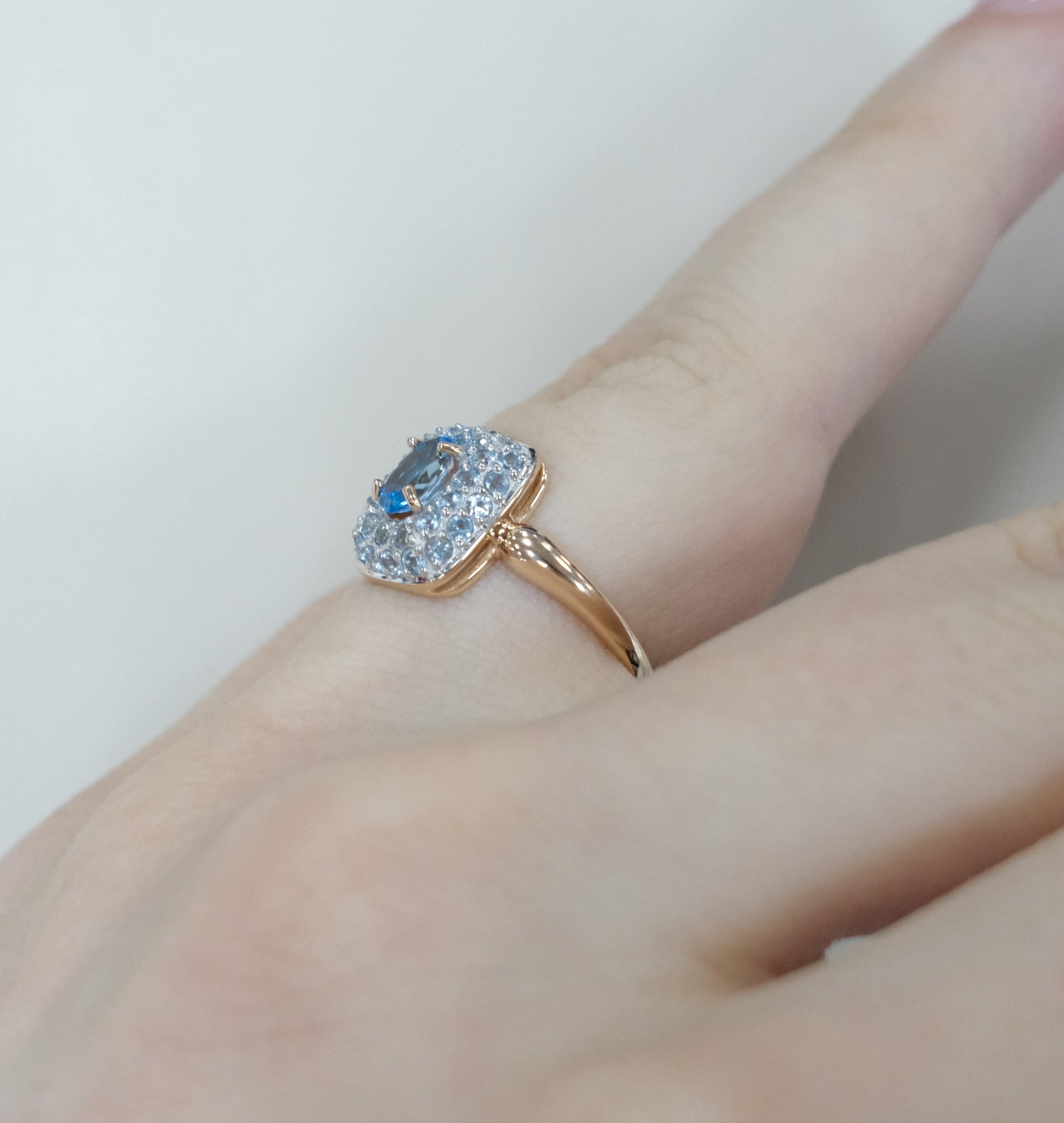 10312-000750 Кольцо (Au 585)